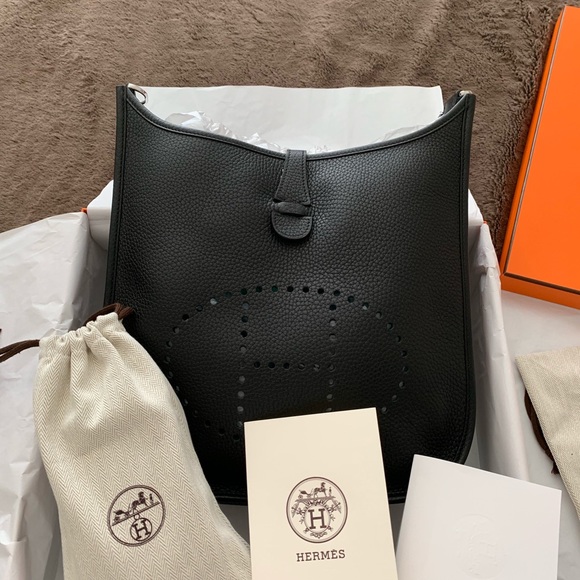 Hermes Handbags - Hermes Evelyne III 29 PM Noir Clemence